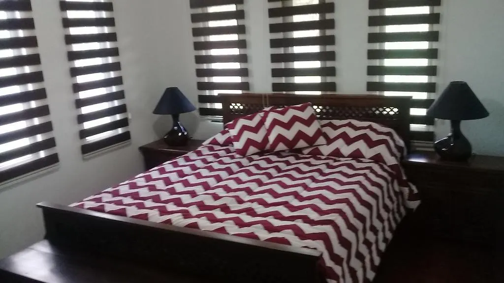Hosteria Quinta Emilia Quito 3*,  Équateur
